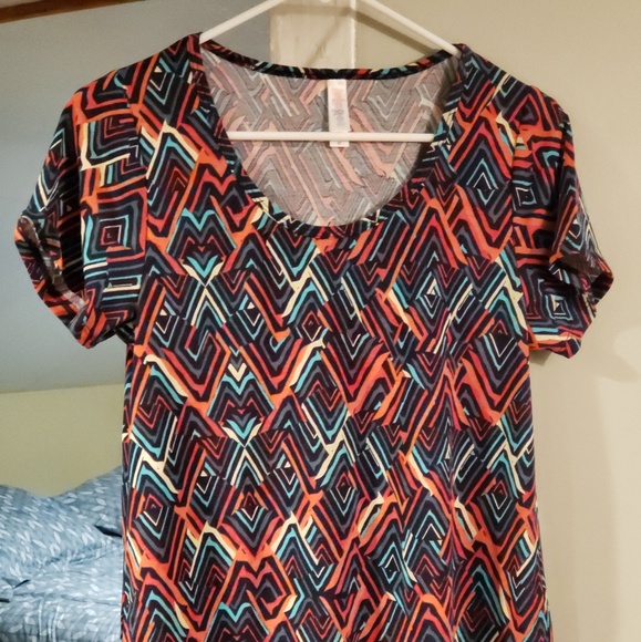 Classic T-shirts - Picture 2 of 2